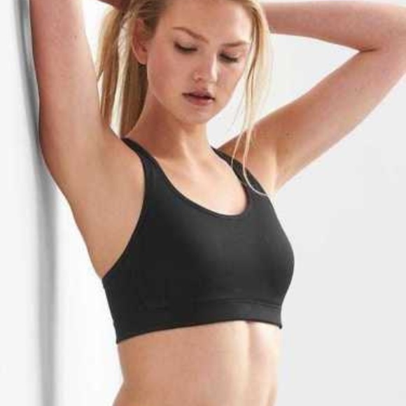 gapfit medium impact sports bra